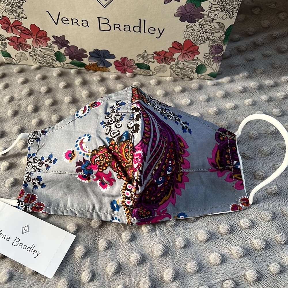 Vera Bradley cotton face mask in Heritage Paisley
